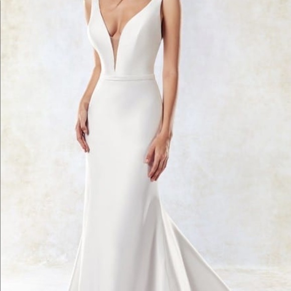 Eddy K Dresses & Skirts - Eddy K bridal gown